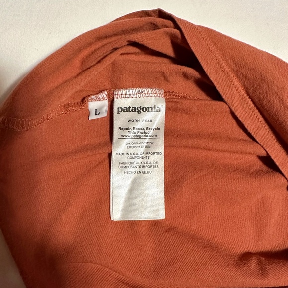 Patagonia Fitz Roy Graphic Short Sleeve V Neck Tee Shirt - L - Picture 16 of 16